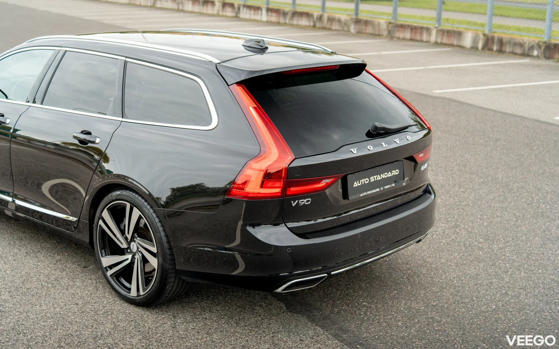 Volvo V90 2.0 140kW