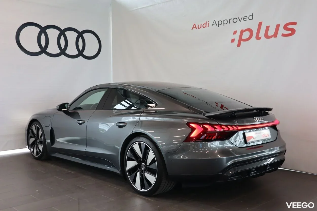 Audi e-tron GT 140kW