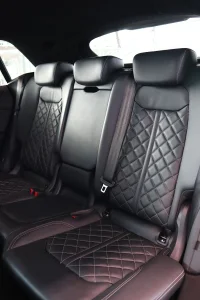 Audi Q8 210kW thumbnail