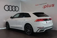 Audi Q8 210kW thumbnail