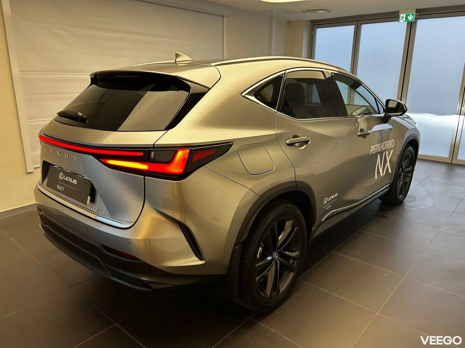 Lexus NX 450h+ - 136kW