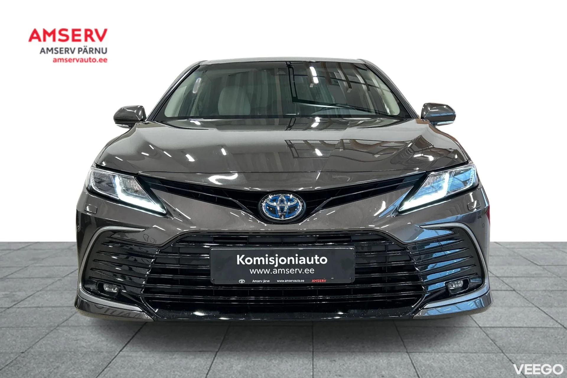 Toyota Camry Luxury Business Hybrid 2.5 131kW