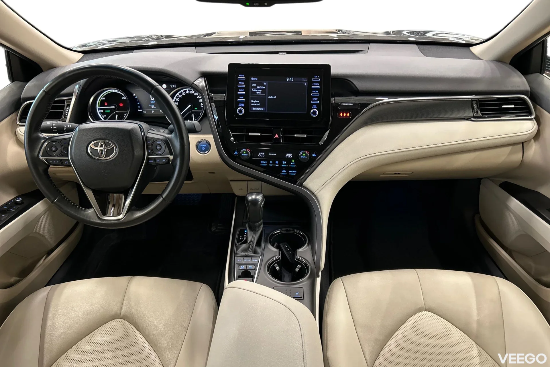 Toyota Camry Luxury Business Hybrid 2.5 131kW