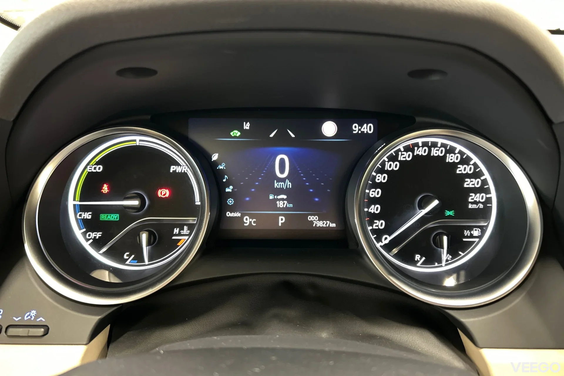 Toyota Camry Luxury Business Hybrid 2.5 131kW