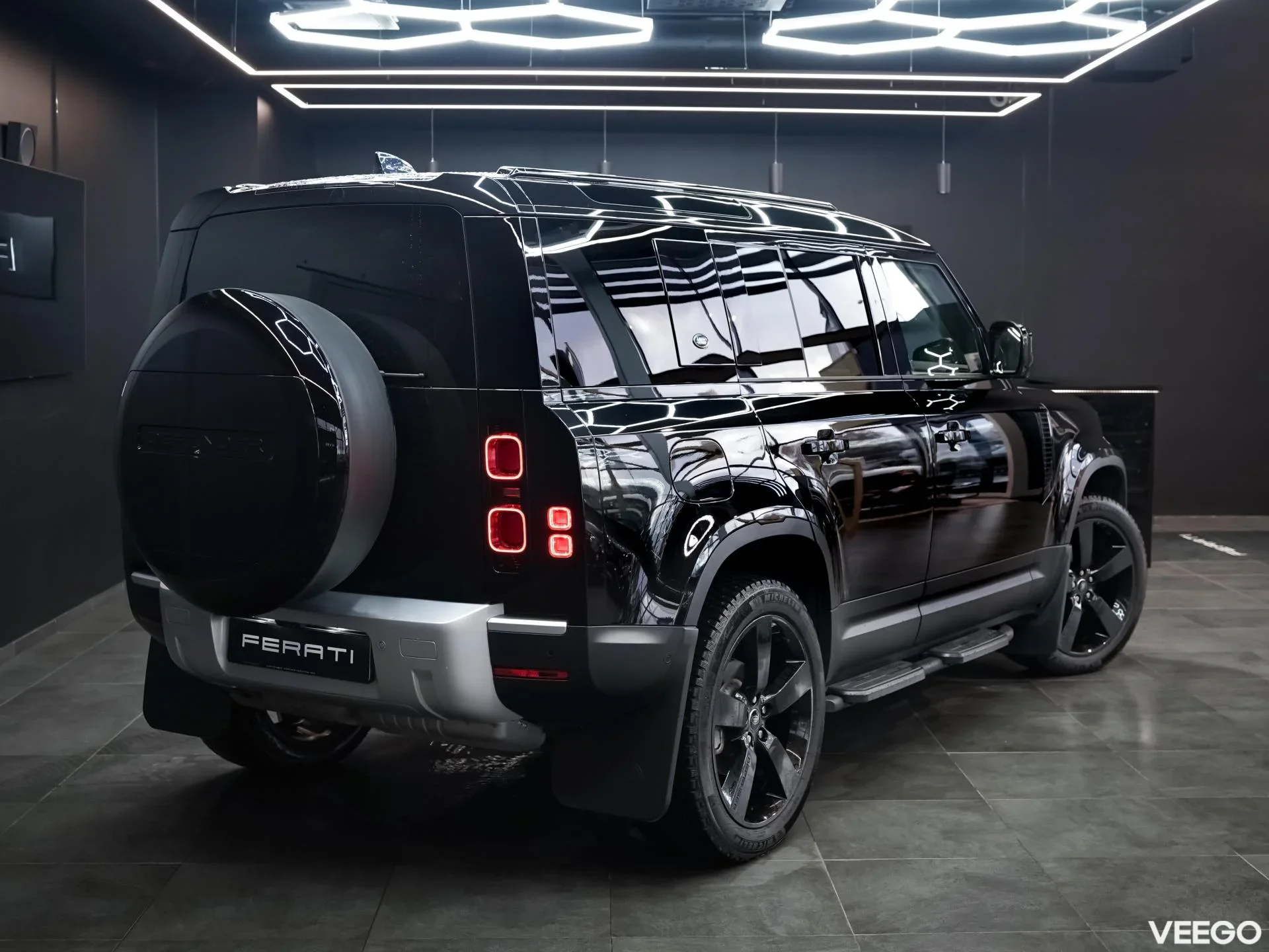 Land Rover Defender 3.0 183kW