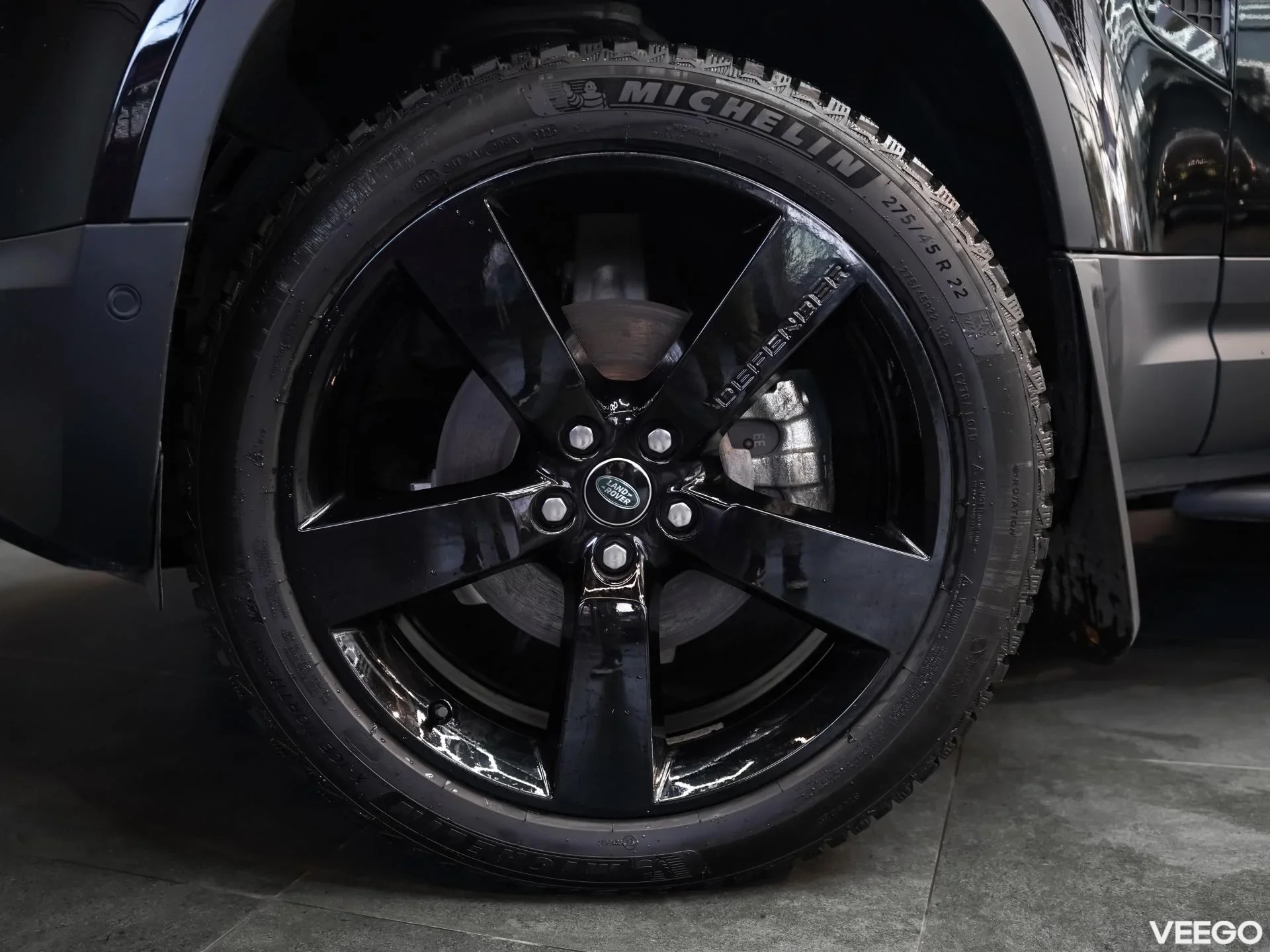 Land Rover Defender 3.0 183kW