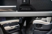 Land Rover Defender 3.0 183kW thumbnail