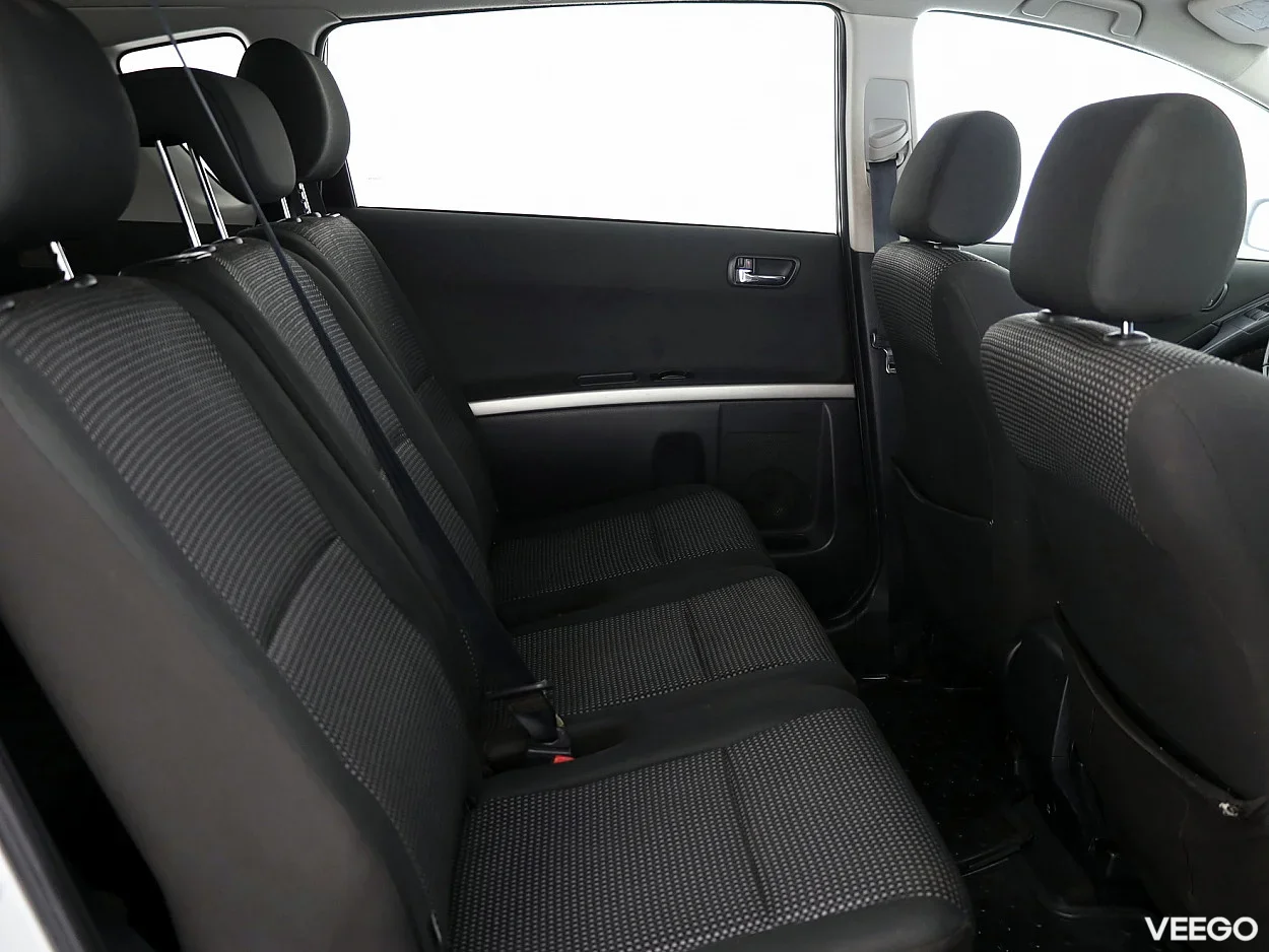 Toyota Corolla Verso 2.2 130kW