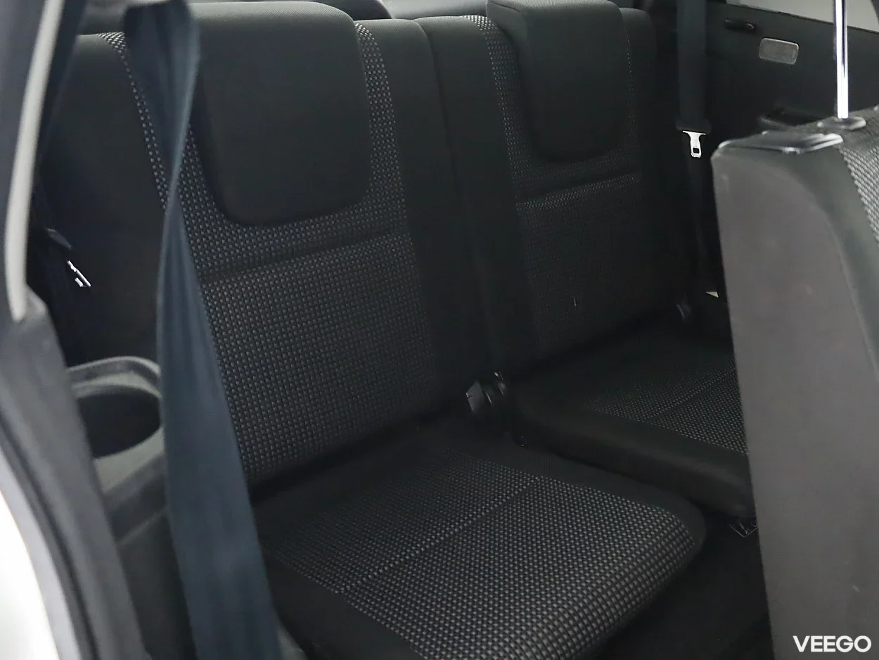 Toyota Corolla Verso 2.2 130kW