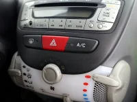 Peugeot 107 1.0 50kW thumbnail