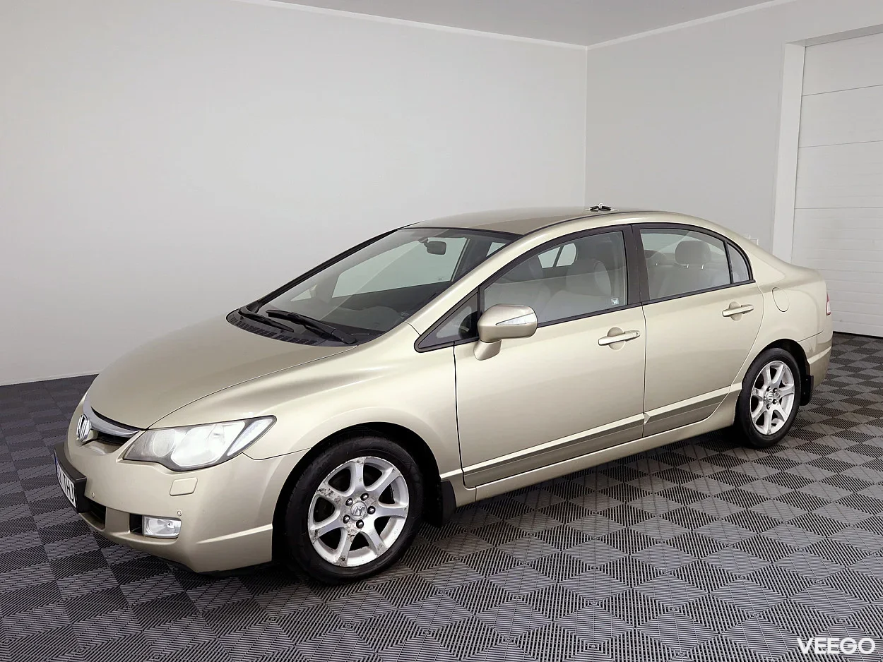 Honda Civic 1.8 104kW