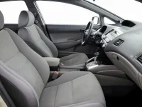 Honda Civic 1.8 104kW thumbnail