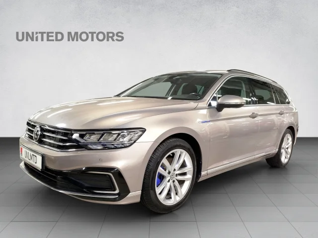 Image of Volkswagen Passat  R-Line 4Motion GTE 1,4 TSI e DSG 1.4