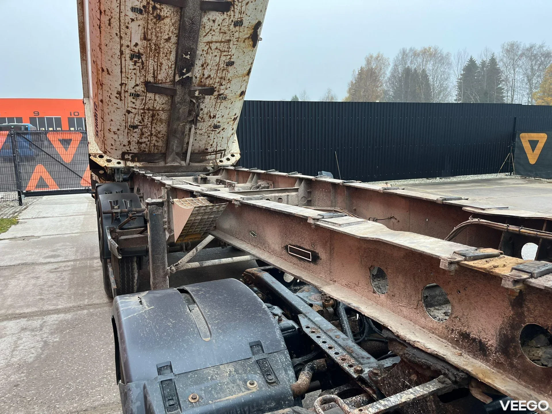 Schmitz SKI 18-7.2 SAF AXLES