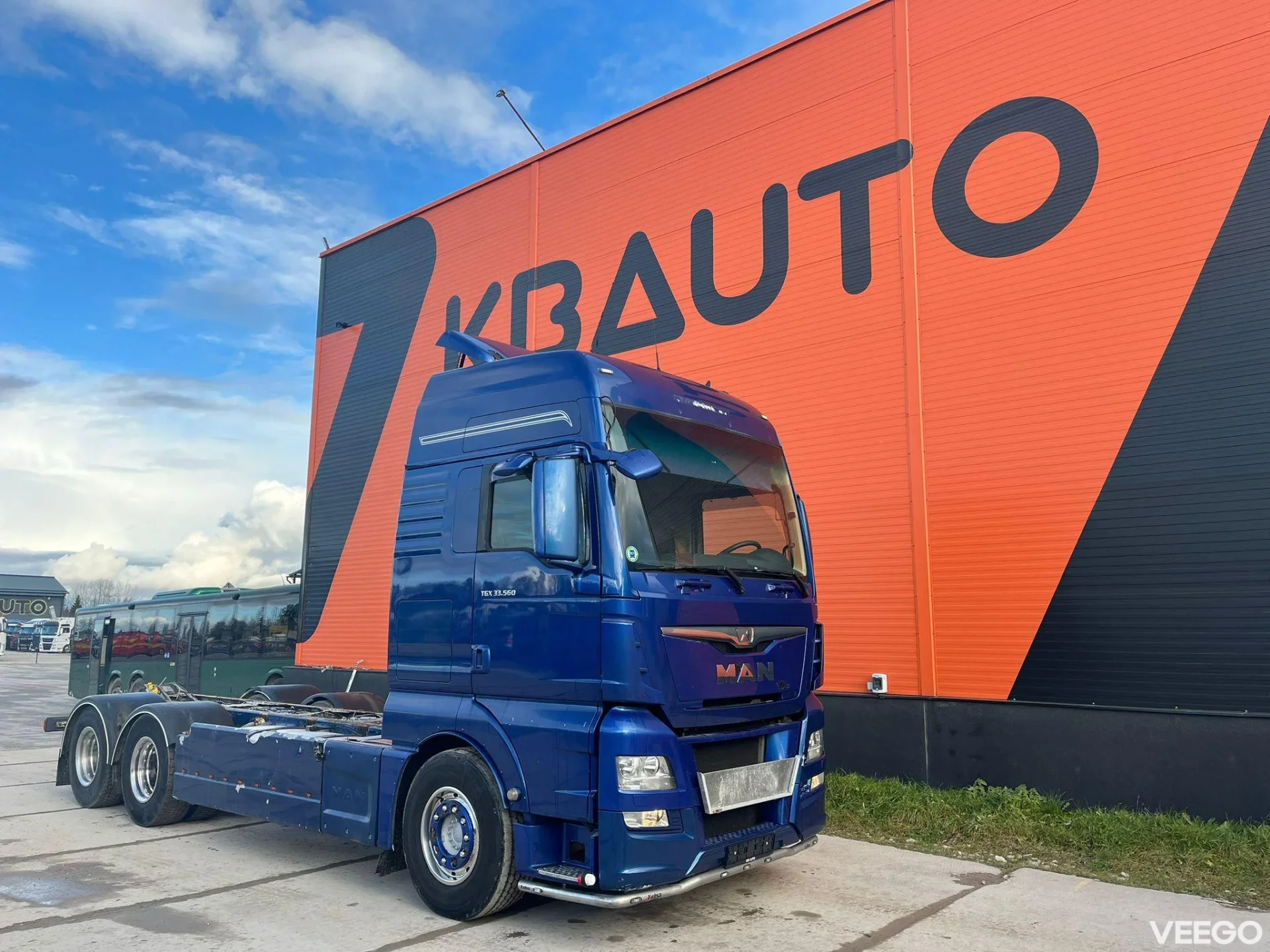 MAN TGX CHASSIS L=6907 mm 412kW