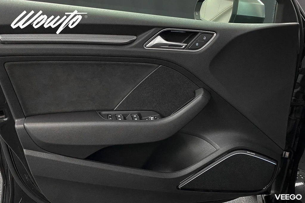 Audi RS 3 Sedan 2.5 TFSI Q 400HK /Cockpit /Sportavgas 294kW