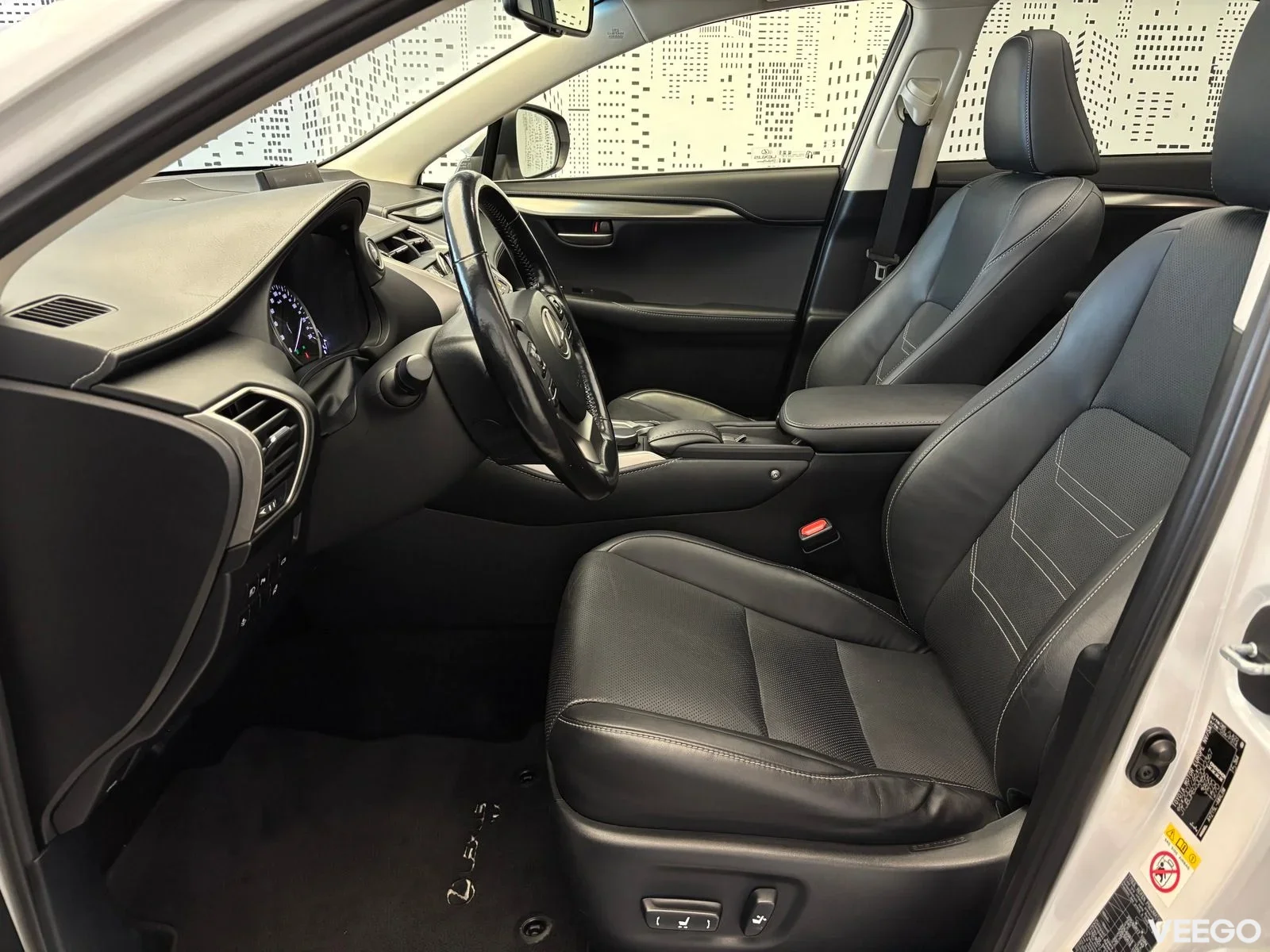 Lexus NX 300h - 114kW