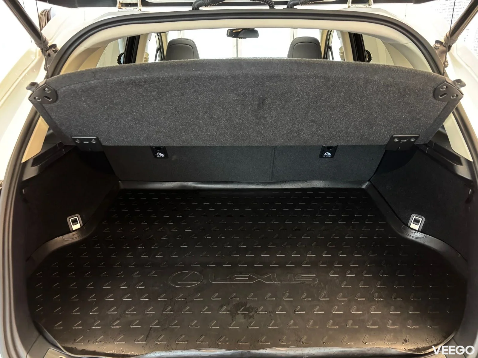 Lexus NX 300h - 114kW