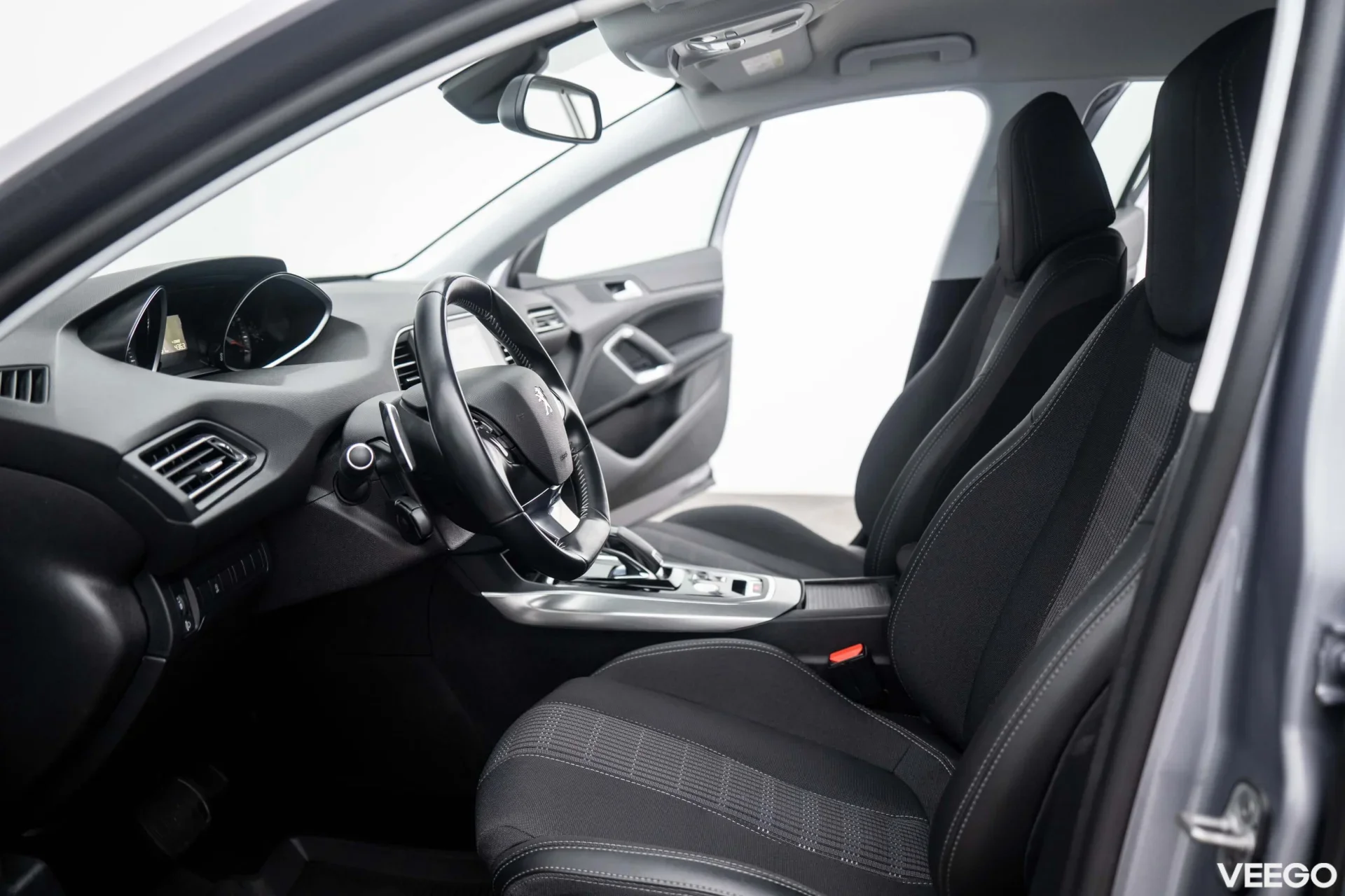 Peugeot 308 PureTech 130 1.2 96kW