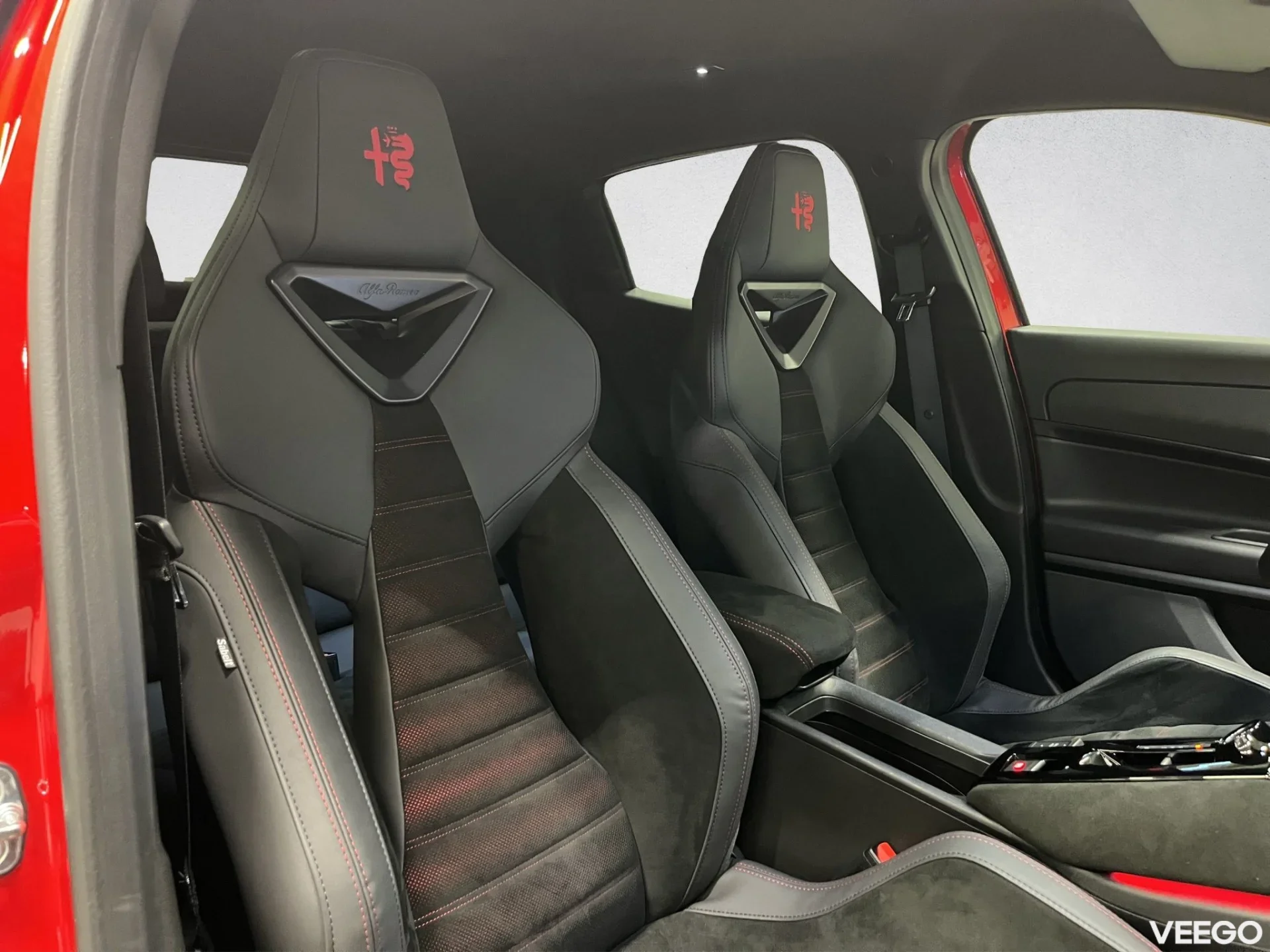 Alfa Romeo Junior BEV 156hp SPECIALE 62kW