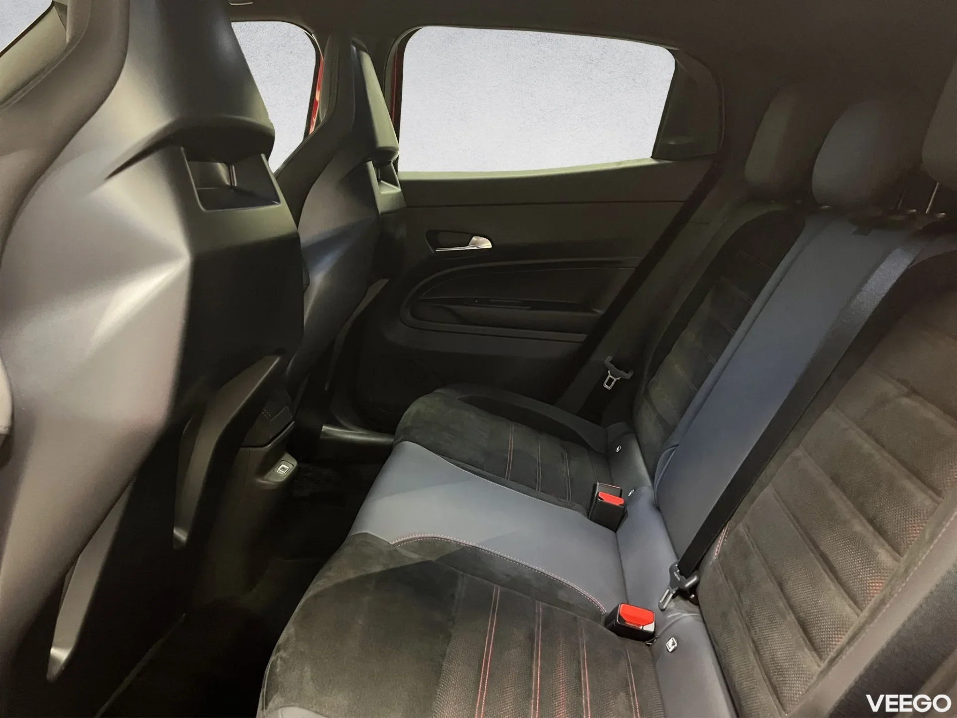 Alfa Romeo Junior BEV 156hp SPECIALE 62kW