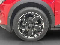 Alfa Romeo Junior BEV 156hp SPECIALE 62kW thumbnail