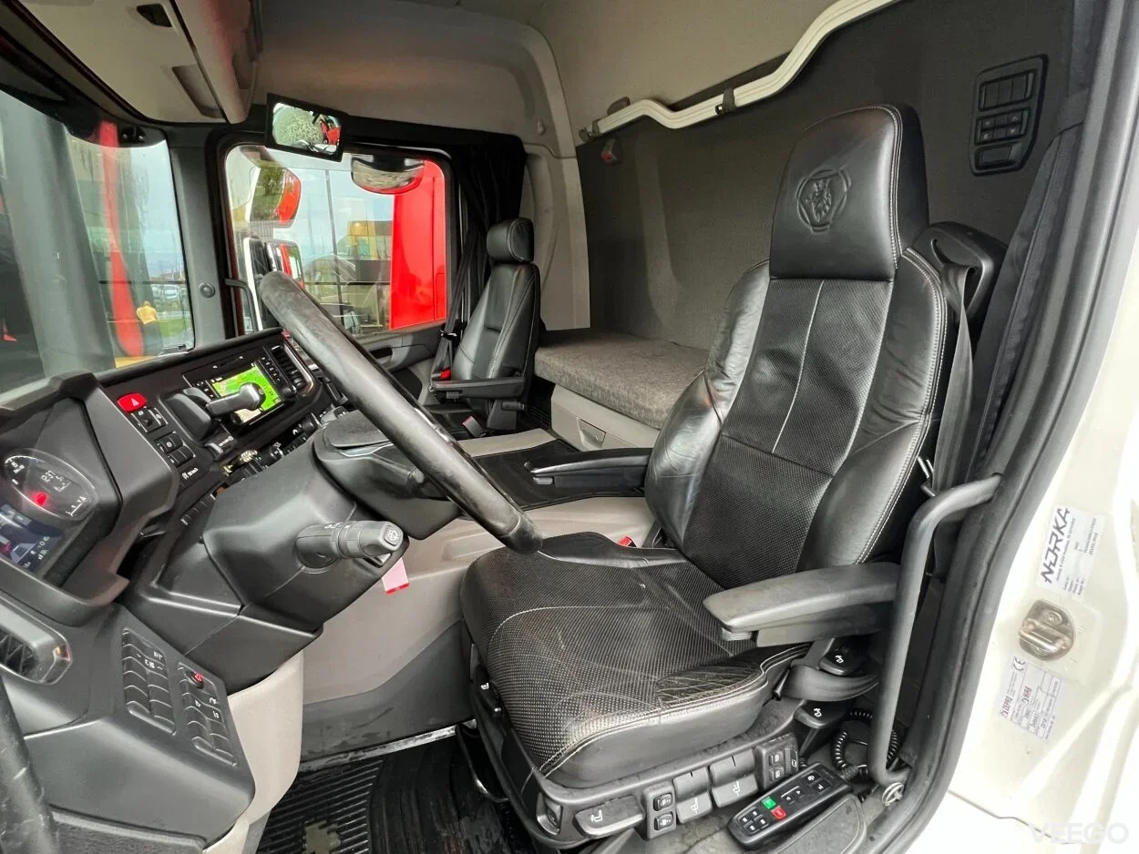 Scania G360 6X2 Avatava küljega 12.7 331kW