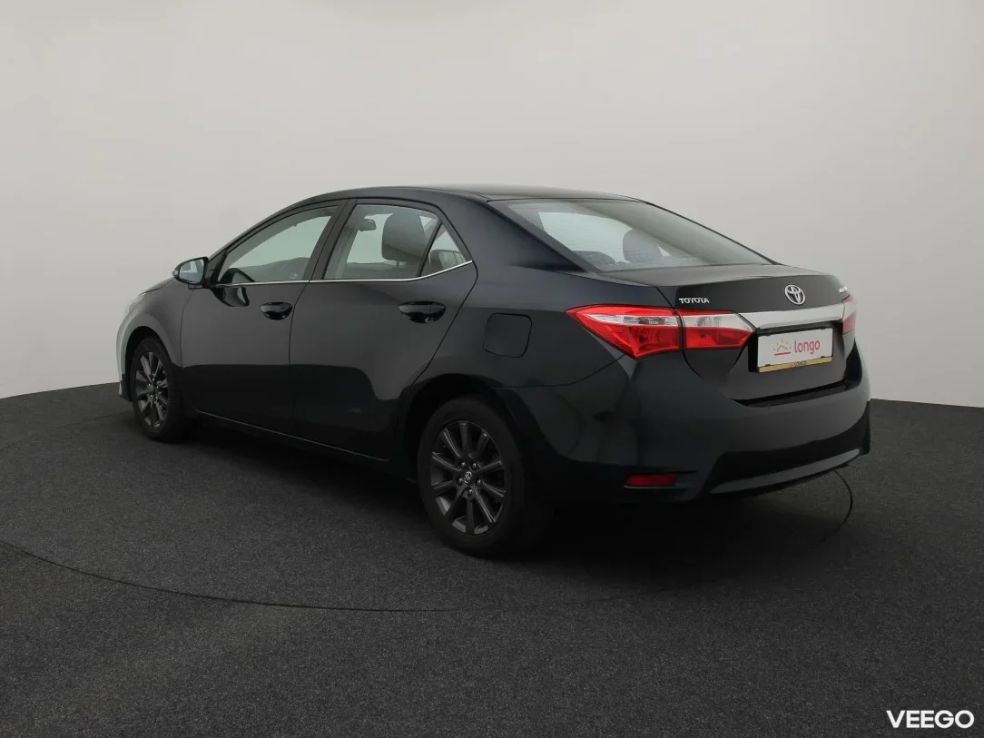 Toyota Corolla 1.6 97kW