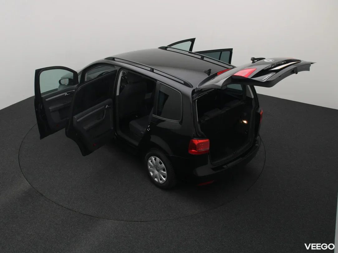 Volkswagen Touran 1.2 77kW