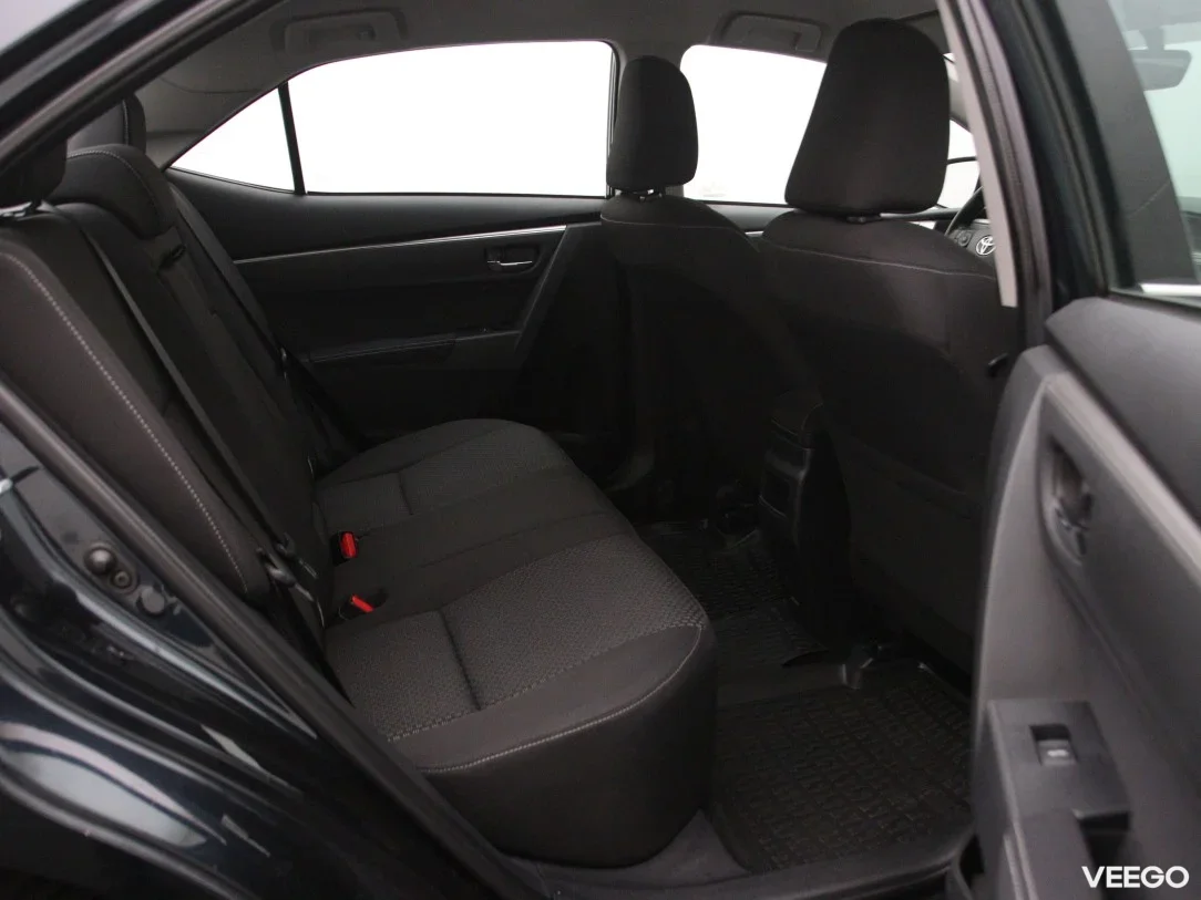 Toyota Corolla 1.6 97kW