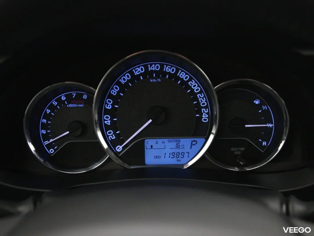 Toyota Corolla 1.6 97kW