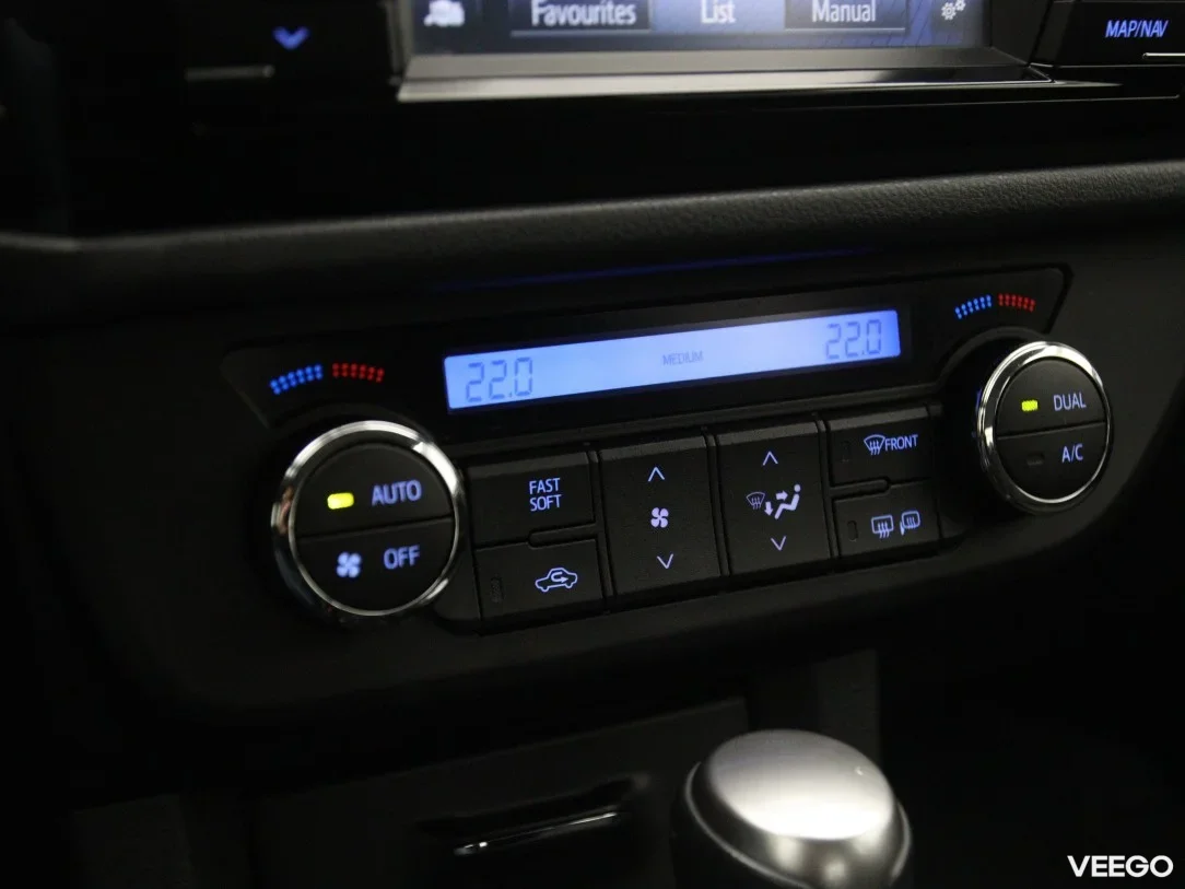 Toyota Corolla 1.6 97kW