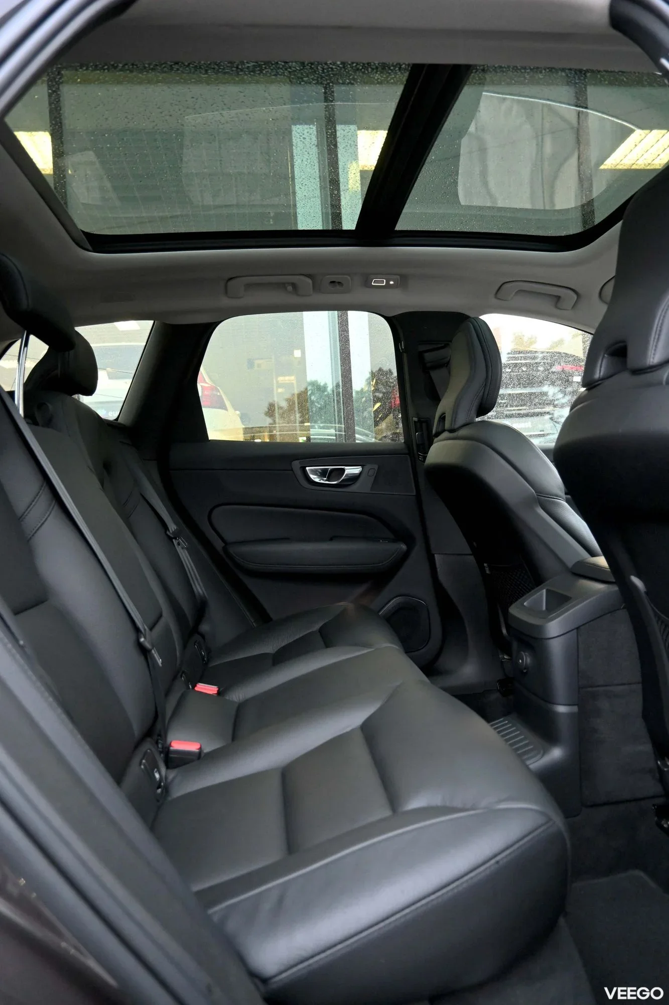 Volvo XC60 AWD 4C H&K ULTIMATE BRIGHT INTELLI SAFE XENIUM PRO 2 293kW