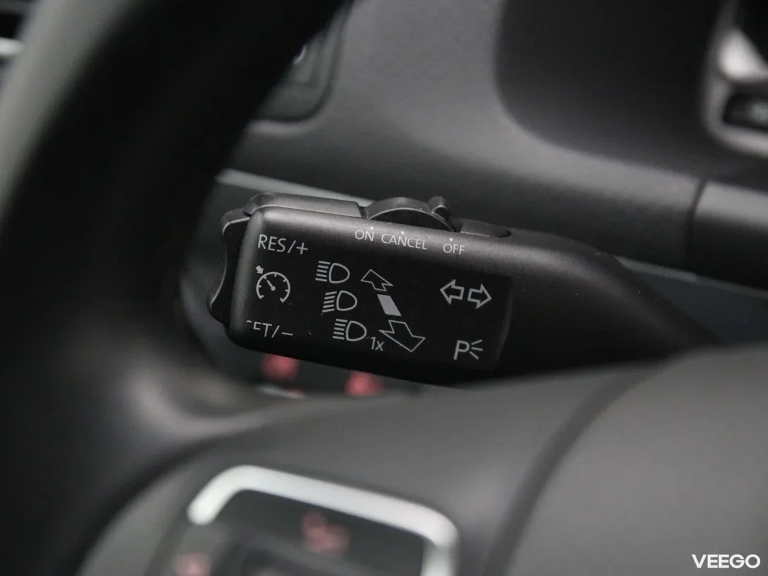 Volkswagen Touran 1.2 77kW