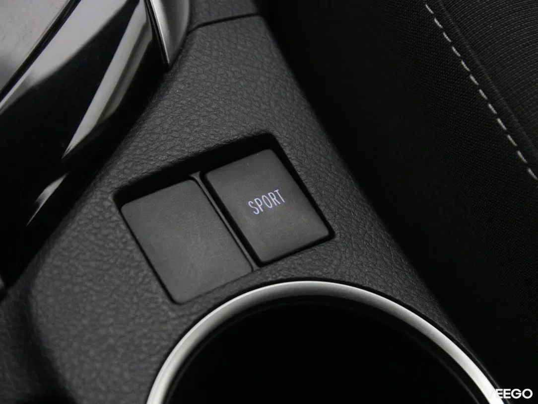 Toyota Corolla 1.6 97kW