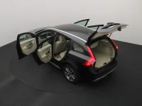Volvo v60-cross-country 2 110kW thumbnail