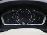 Volvo v60-cross-country 2 110kW thumbnail