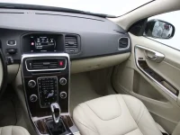 Volvo v60-cross-country 2 110kW thumbnail