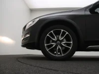 Volvo v60-cross-country 2 110kW thumbnail