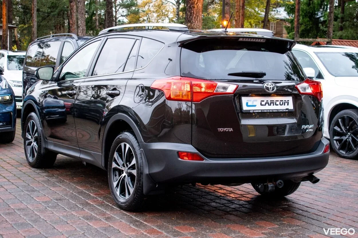Toyota RAV4 4WD Luxury Wntr 2 111kW