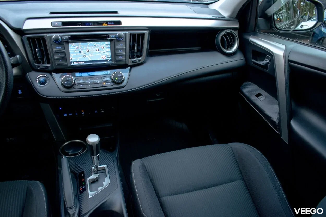 Toyota RAV4 4WD Luxury Wntr 2 111kW