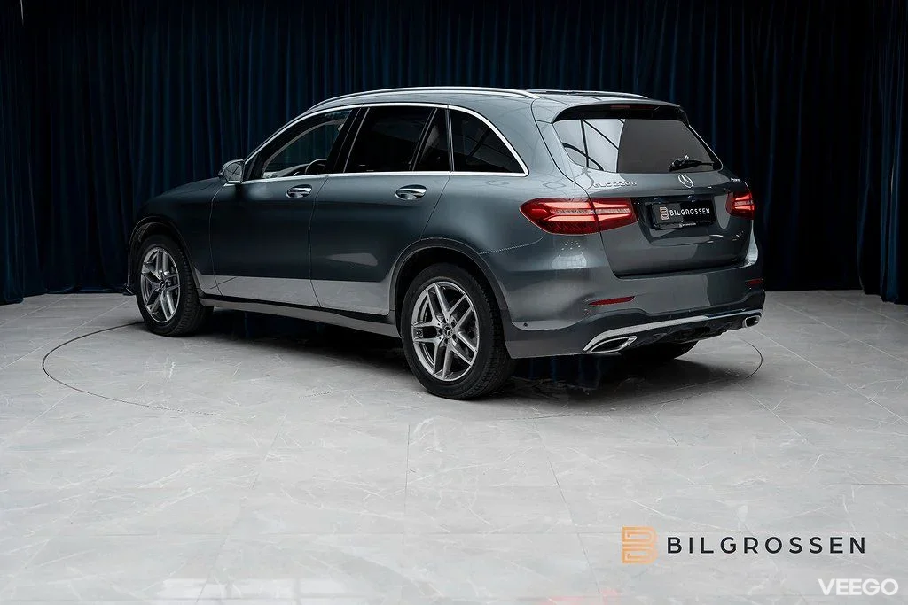 Mercedes-Benz GLC200 220 d 4MATIC AMG Line 3.79% Pano Burmester 125kW