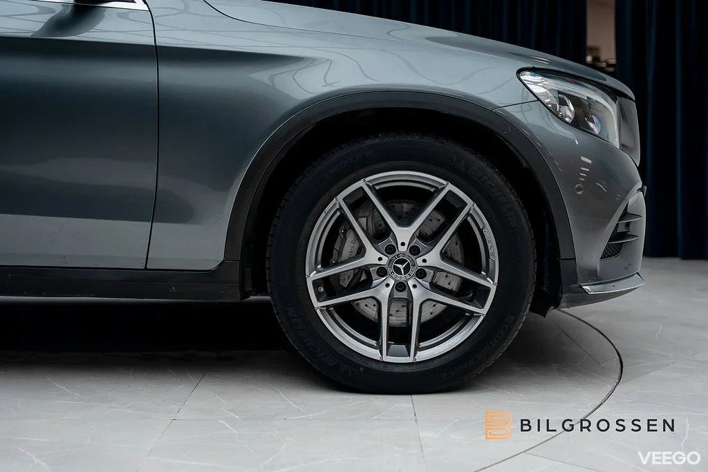 Mercedes-Benz GLC200 220 d 4MATIC AMG Line 3.79% Pano Burmester 125kW