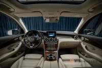 Mercedes-Benz GLC200 220 d 4MATIC AMG Line 3.79% Pano Burmester 125kW thumbnail