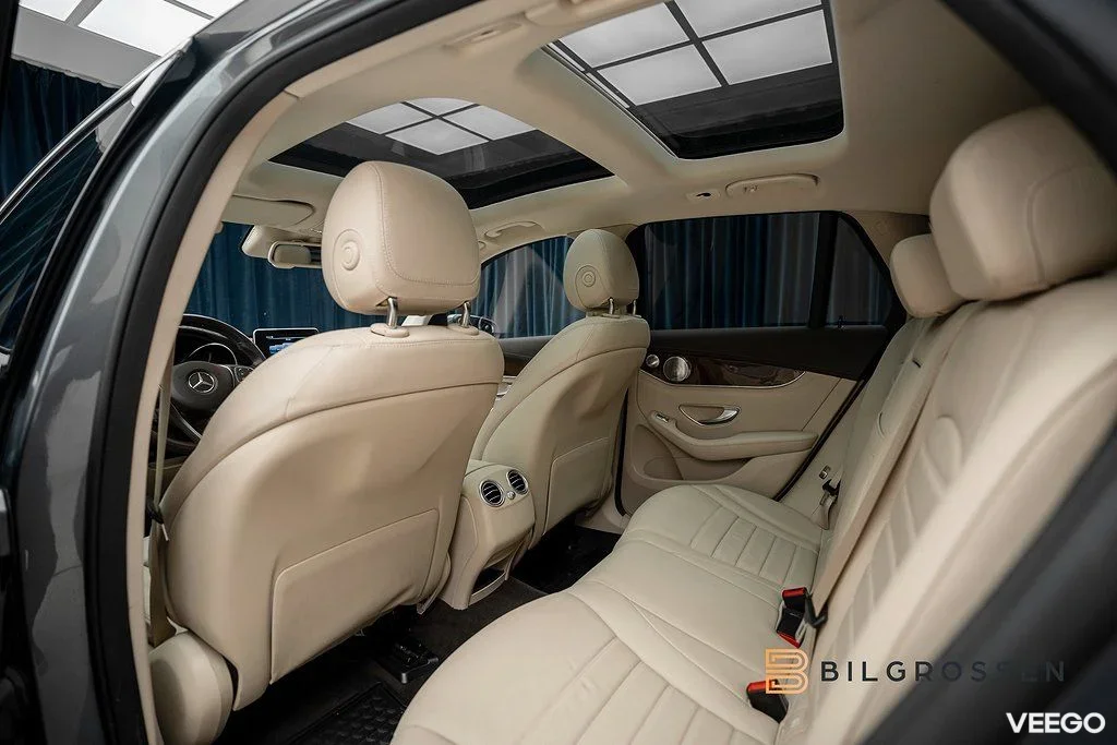 Mercedes-Benz GLC200 220 d 4MATIC AMG Line 3.79% Pano Burmester 125kW