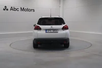 Peugeot 2008 - 1.2 60kW thumbnail