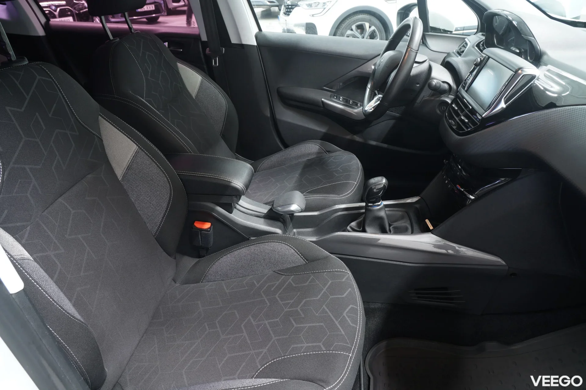 Peugeot 2008 - 1.2 60kW