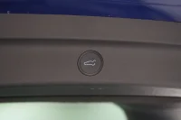 Tesla Model Y Long Range Dual Motor AWD 153kW thumbnail