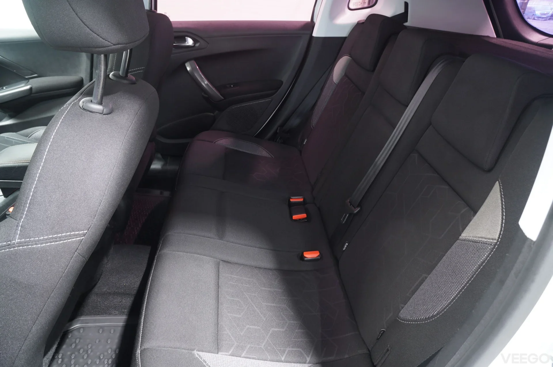 Peugeot 2008 - 1.2 60kW