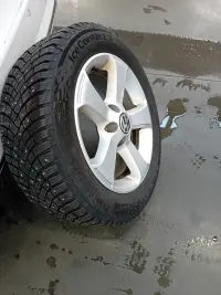 Volkswagen Golf 1.6 85kW thumbnail